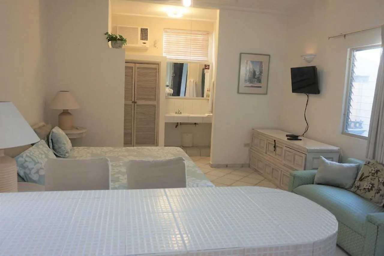 Hotel Boutique Suites Puerto Канкун